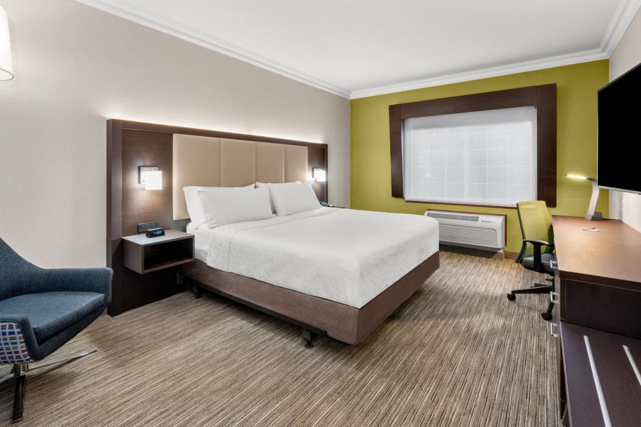 Express & By Ihg Klamath Falls