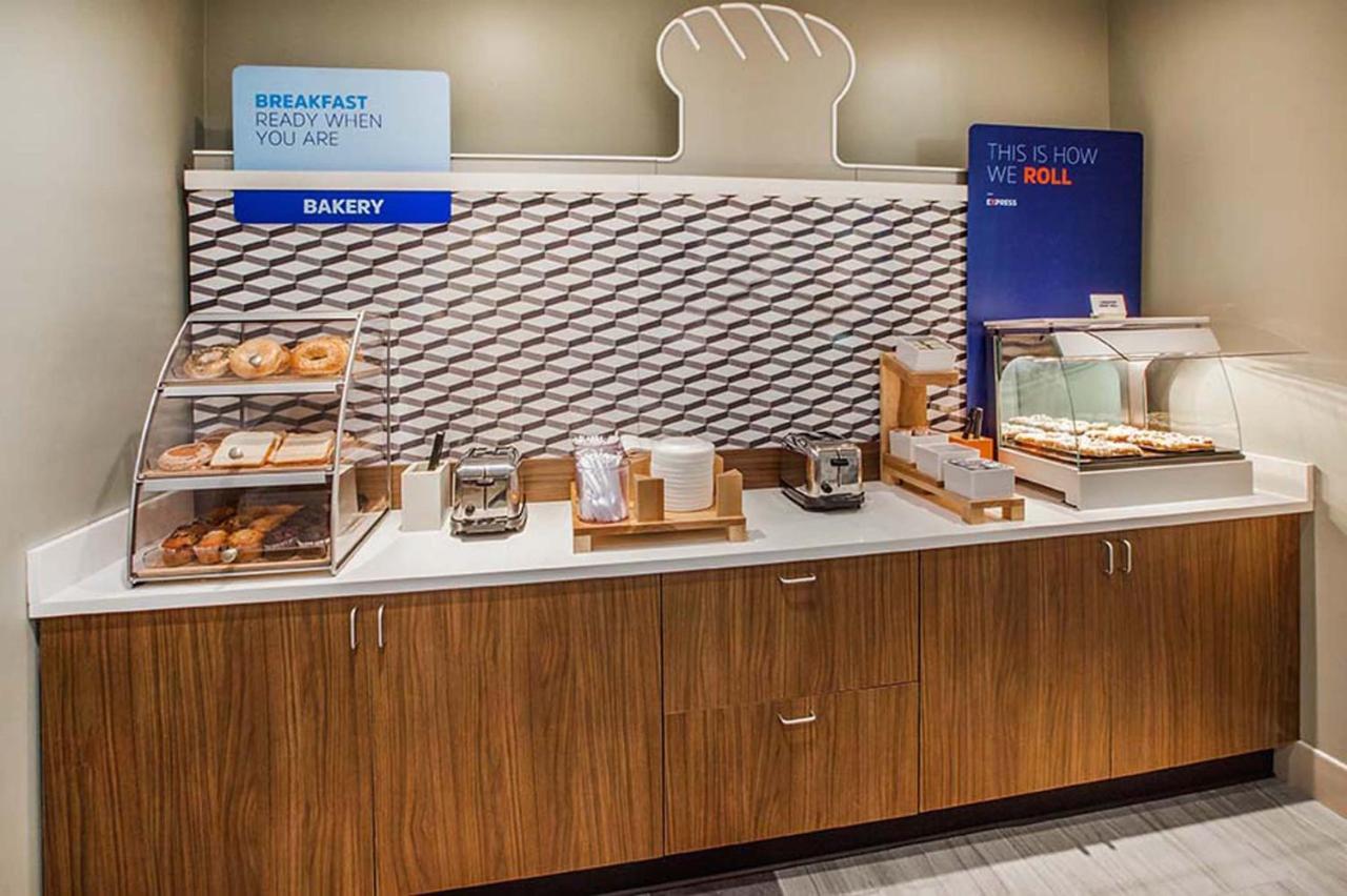Express & By Ihg Klamath Falls